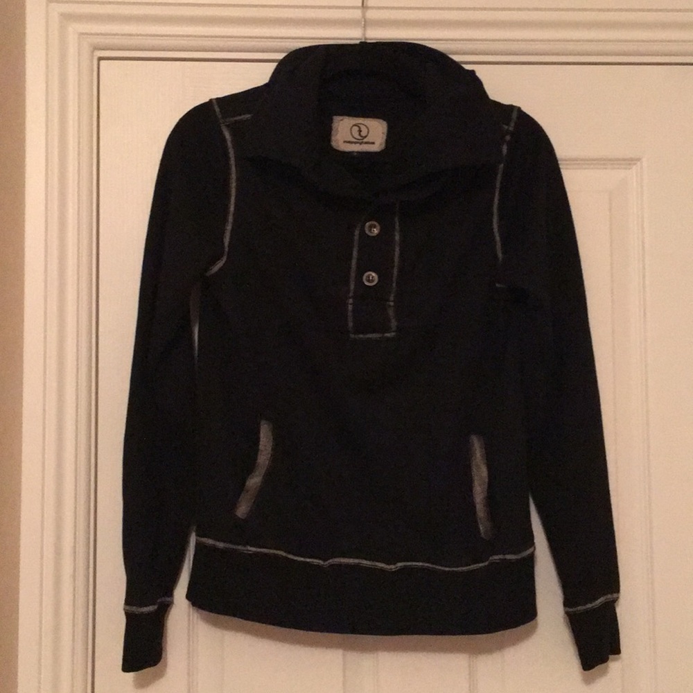 Nappytabs Black 3/4 Button-Up Collared Sweatshirt